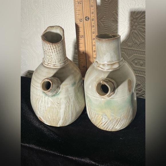 Vintage hand made pottery pitcher - Picture 15 of 16